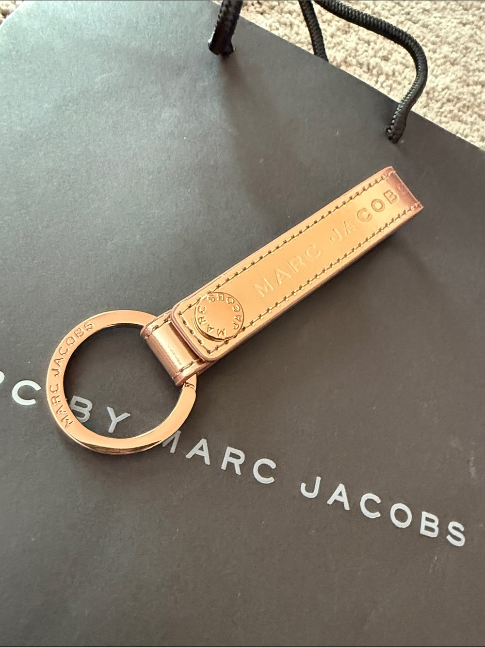 Marc Jacobs Rose Gold Leather Strap Keyring NWT